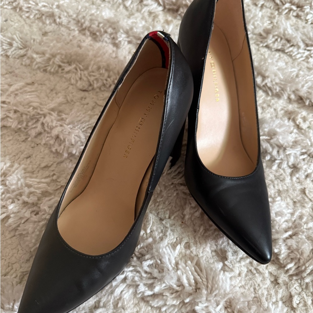 Tommy Hilfiger Abilene Black Leather Heels
